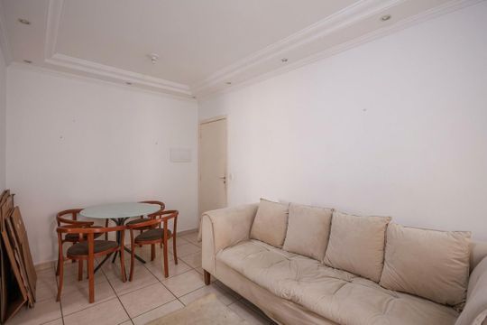 Apartamento para alugar com 2 quartos, 54m² em Campos Elíseos, Taubaté