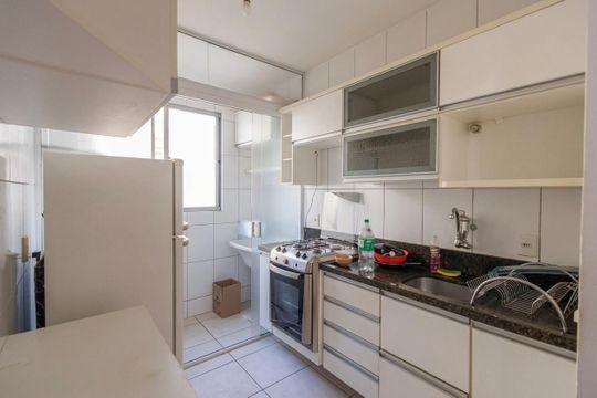 Cozinha de apartamento para alugar com 2 quartos, 54m² em Campos Elíseos, Taubaté