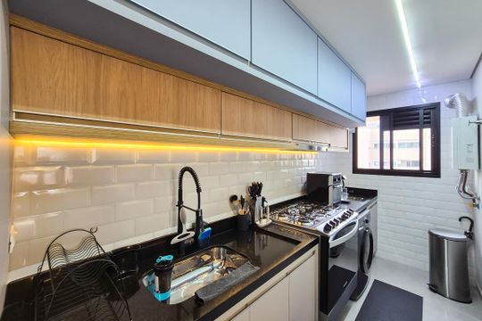 Cozinha e Área de Serviço de apartamento à venda com 2 quartos, 65m² em Paulicéia, São Bernardo do Campo