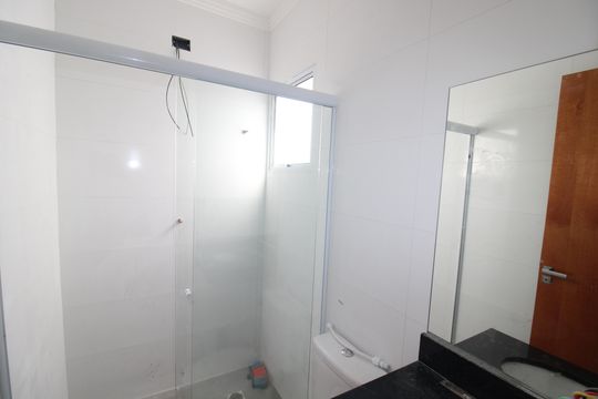 Banheiro de apartamento para alugar com 2 quartos, 35m² em Santana, São Paulo