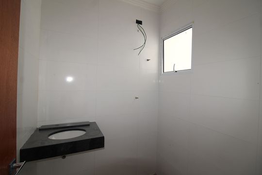 Banheiro de apartamento para alugar com 2 quartos, 40m² em Santana, São Paulo