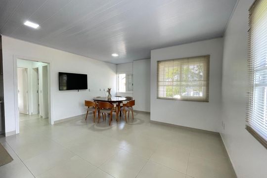 Casa à venda com 2 quartos, 82m² em Scharlau, São Leopoldo
