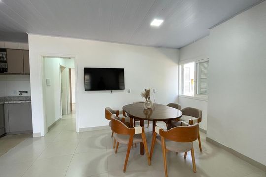Casa à venda com 2 quartos, 82m² em Scharlau, São Leopoldo