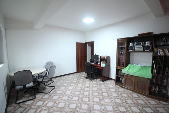 Sala de casa à venda com 3 quartos, 180m² em Brasil Industrial, Belo Horizonte