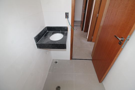 Banheiro de apartamento para alugar com 2 quartos, 40m² em Santana, São Paulo