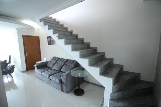 Sala de apartamento à venda com 4 quartos, 239m² em Jardim Vera Cruz, Contagem