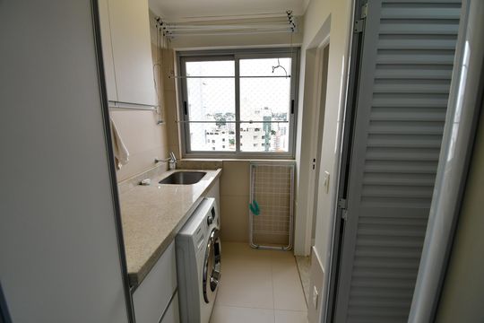 Área de Serviço de apartamento à venda com 3 quartos, 122m² em Cambuí, Campinas