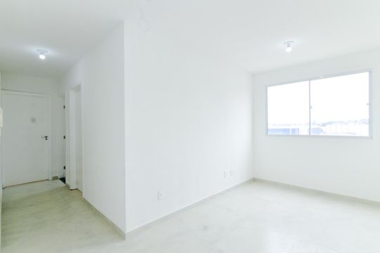 Apartamento para alugar com 2 quartos, 44m² em Vila Nova Bonsucesso, Guarulhos