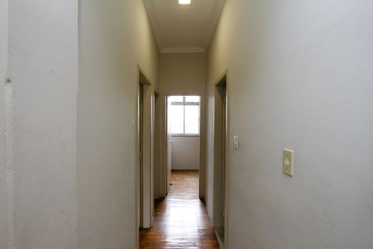 Corredor de apartamento para alugar com 3 quartos, 79m² em Prado, Belo Horizonte