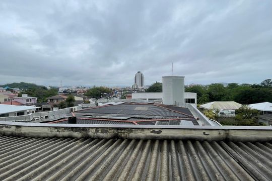 Vista do Quarto 2 de apartamento para alugar com 3 quartos, 95m² em Centro, Palhoça