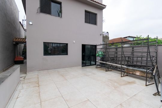 Varanda de casa à venda com 3 quartos, 204m² em Jardim Oriental, São Paulo