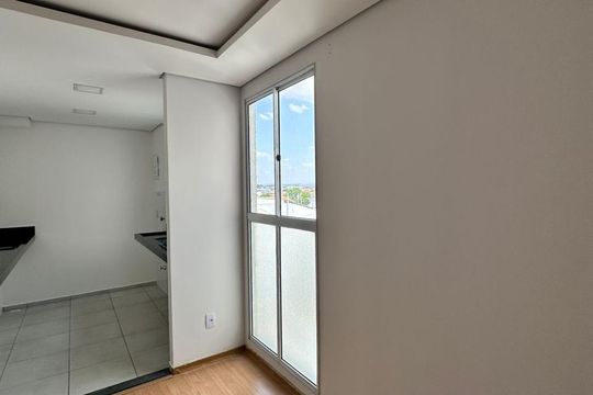 Sala de apartamento à venda com 2 quartos, 46m² em Jardim São Pedro de Viracopos, Campinas