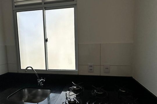 Cozinha de apartamento à venda com 2 quartos, 46m² em Jardim São Pedro de Viracopos, Campinas