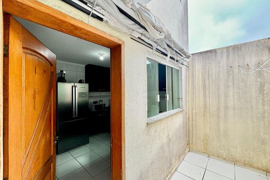 Área de Serviço de casa para alugar com 2 quartos, 88m² em Jardim Fernandes, São Paulo