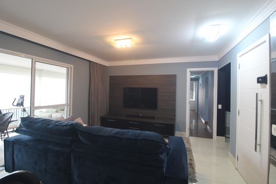 Apartamento para alugar com 3 quartos, 175m² em Jardim Campo Grande, São Paulo