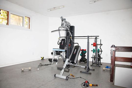 Área Comum - Academia de casa de condomínio para alugar com 3 quartos, 230m² em Boa Vista, Porto Alegre