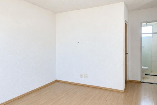 Sala de apartamento para alugar com 2 quartos, 52m² em cond viera, Rio de Janeiro