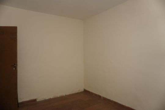 Quarto 1 de casa para alugar com 2 quartos, 70m² em Jardim Dom Jose, Embu das Artes