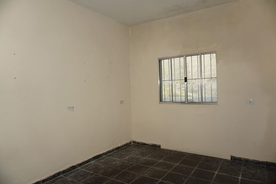 Cozinha de casa para alugar com 2 quartos, 70m² em Jardim Dom Jose, Embu das Artes