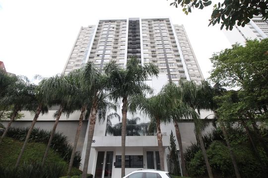 Fachada de apartamento à venda com 1 quarto, 45m² em Petrópolis, Porto Alegre