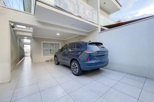 Garagem de casa à venda com 3 quartos, 153m² em Bela Vista, Osasco
