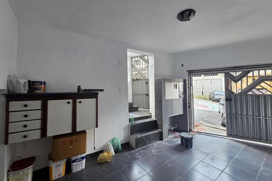 Garagem de casa para alugar com 3 quartos, 150m² em Jardim do Estádio, Santo André