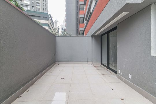 Varanda de kitnet/studio à venda com 1 quarto, 39m² em Sumarezinho, São Paulo