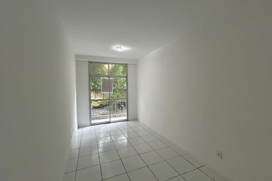 Apartamento para alugar com 2 quartos, 53m² em Lins de Vasconcelos, Rio de Janeiro