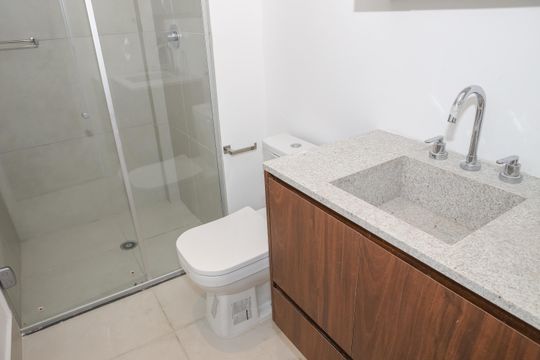 Banheiro de apartamento para alugar com 1 quarto, 40m² em Perdizes, São Paulo