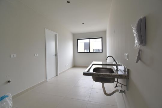 Kitnet/Studio à venda com 1 quarto, 31m² em Água Verde, Curitiba