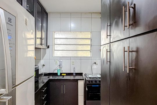 Cozinha de apartamento para alugar com 2 quartos, 55m² em Vila Mariana, São Paulo