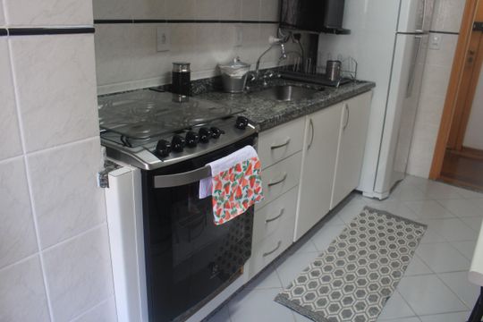 Cozinha de apartamento à venda com 2 quartos, 75m² em Santo Antônio, São Caetano do Sul