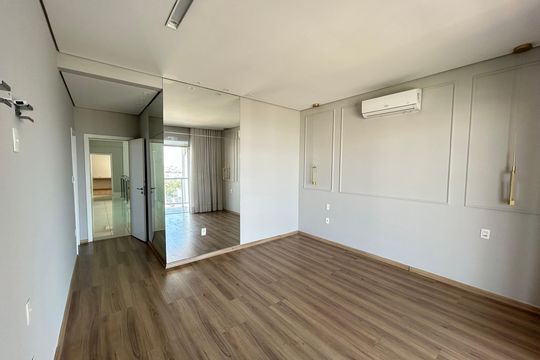 Casa para alugar com 7 quartos, 300m² em Chácara Cotia, Contagem
