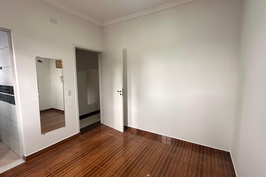 Casa para alugar com 3 quartos, 120m² em Jardim Thomaz, São Paulo