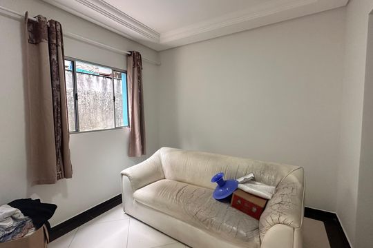 Casa para alugar com 3 quartos, 120m² em Jardim Thomaz, São Paulo