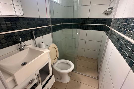Casa para alugar com 3 quartos, 120m² em Jardim Thomaz, São Paulo