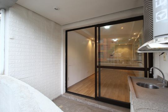 Varanda de apartamento para alugar com 2 quartos, 55m² em Indianópolis, São Paulo