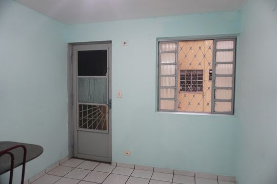 Apartamento para alugar com 2 quartos, 43m² em Conjunto Habitacional Fazenda do Carmo, São Paulo