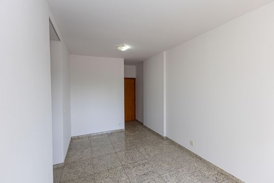Sala 1 de apartamento à venda com 3 quartos, 80m² em Barro Preto, Belo Horizonte