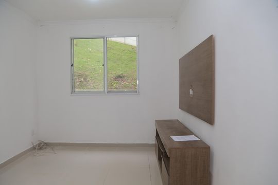Apartamento para alugar com 2 quartos, 40m² em Colônia (zona Leste), São Paulo