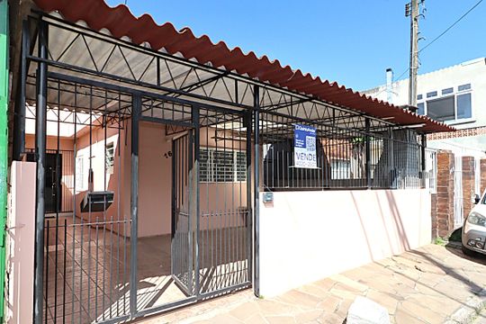 Casa à venda com 1 quarto, 69m² em Farrapos, Porto Alegre