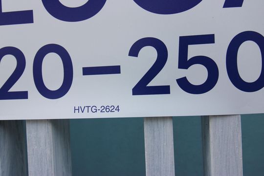 Placa de apartamento para alugar com 1 quarto, 29m² em Jardim Zulmira, Sorocaba