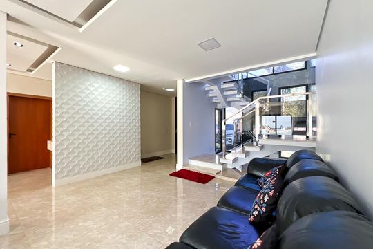 Casa de Condomínio à venda com 5 quartos, 327m² em Vale Azul, Jundiaí