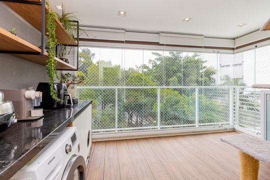 Apartamento à venda com 2 quartos, 69m² em Jardim Prudência, São Paulo