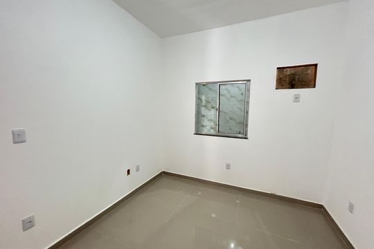 Quarto 2 de casa para alugar com 2 quartos, 70m² em Praça Seca, Rio de Janeiro