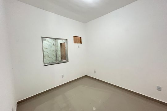 Quarto 2 de casa para alugar com 2 quartos, 70m² em Praça Seca, Rio de Janeiro