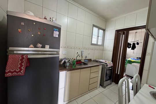 Cozinha de apartamento à venda com 3 quartos, 70m² em Vila Osasco, Osasco