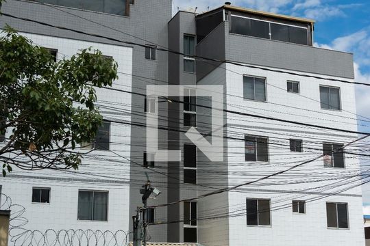 Fachada de apartamento à venda com 2 quartos, 46m² em Cabral, Contagem