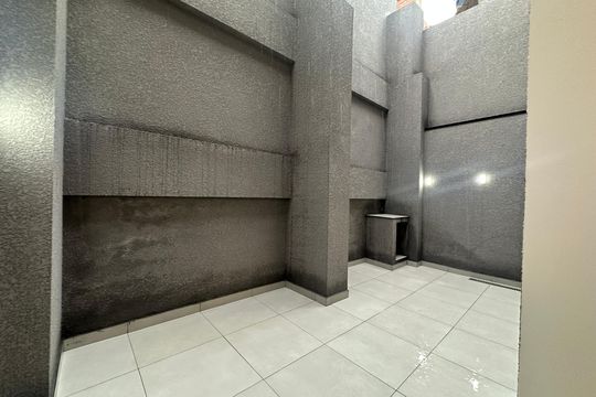 Quintal de casa à venda com 3 quartos, 137m² em  Vila do Conde Ii, Barueri