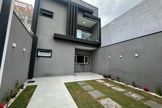 Garagem de casa à venda com 3 quartos, 137m² em  Vila do Conde Ii, Barueri